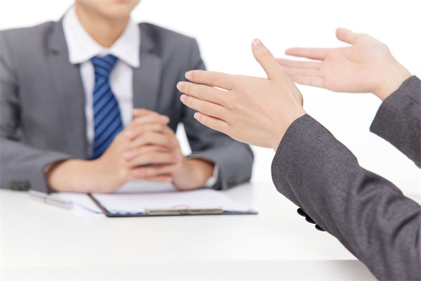 金融时报：央行货币政策工具箱持续丰富